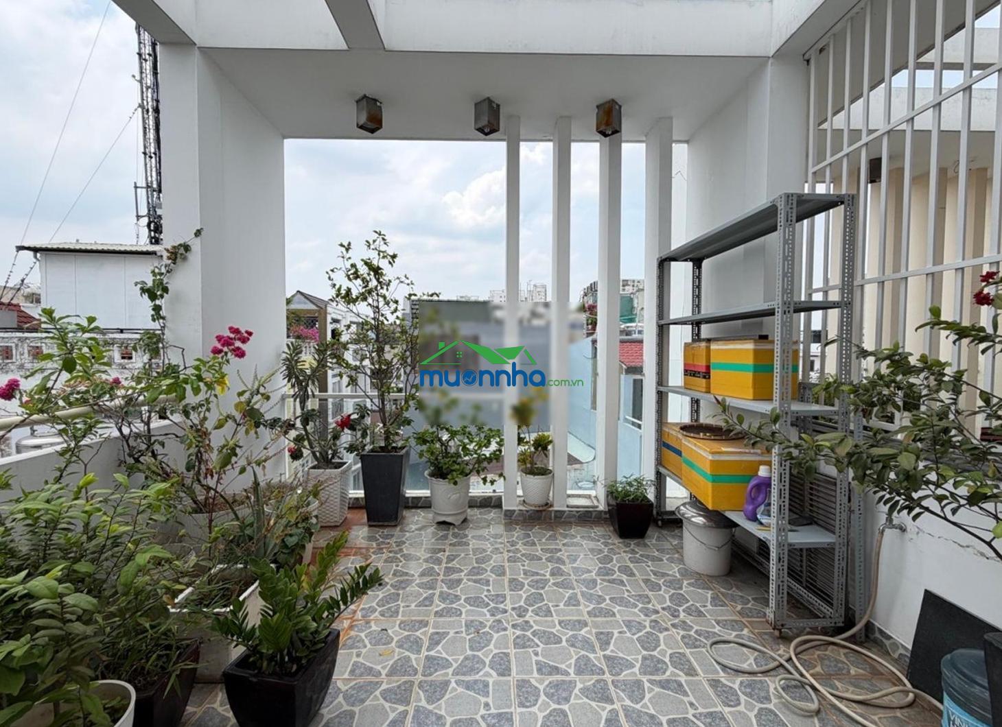 10,5 tỷ còn 9,5 tỷ nhà đẹp hoàng hoa thám-giáp q1-căn góc không lộ giới