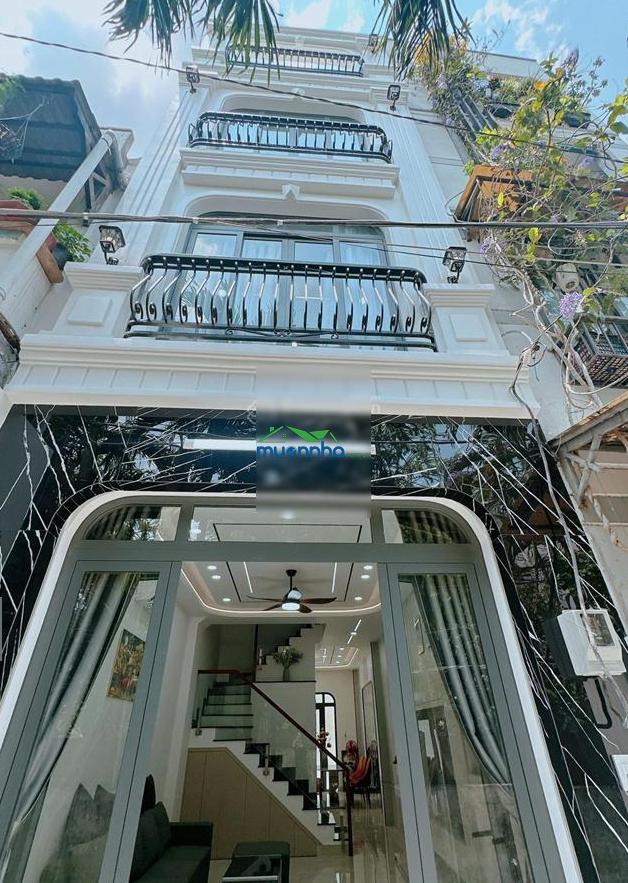 Bán nhà hồ xuân hương 4x15 3 lầu nhà còn mới đẹp, vị trí đắc địa gần bà chiểu