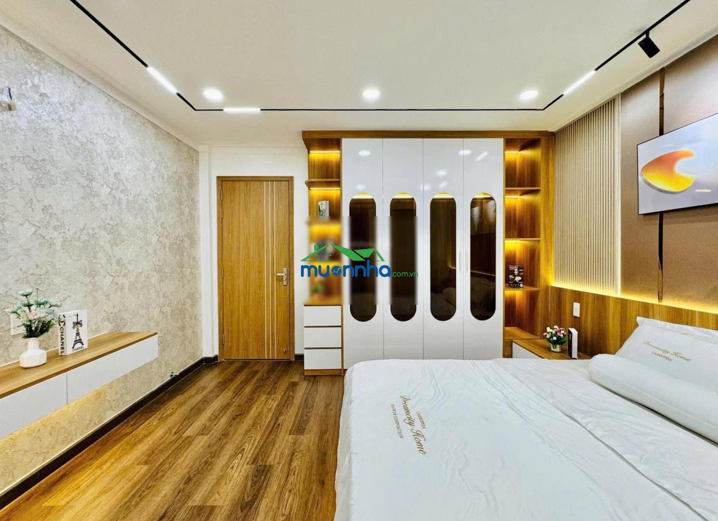 Chính chủ bán nhà 64m2 xây 3 tầng đường nguyễn văn quá,q12 giá 2tỷ030.gần công viên cây sộp. hẻm 5m