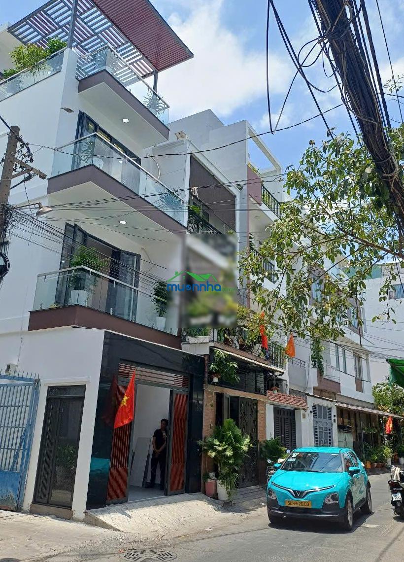 Nhà đúc 4 tấm - full nt cực đẹp - hxt 110 tô hiệu - 2