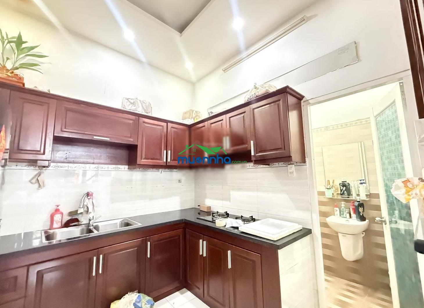 Siêu phẩm linh tây 4 tầng giá chỉ: nhỉnh 5 tỷ
