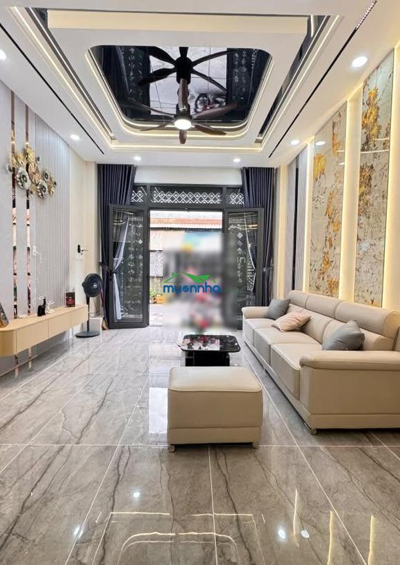 Nhà tân bình - 4.2m x 12m. oto ngủ trong nhà. trường chinh - p15 - tb - 4