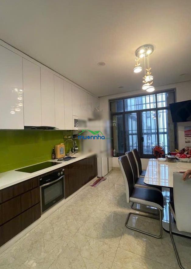 Nhà trệt, lầu btct/ mt hẻm xe hơi ngủ nhà đường số lý phục man, gần vincom nam long trần trọng cung