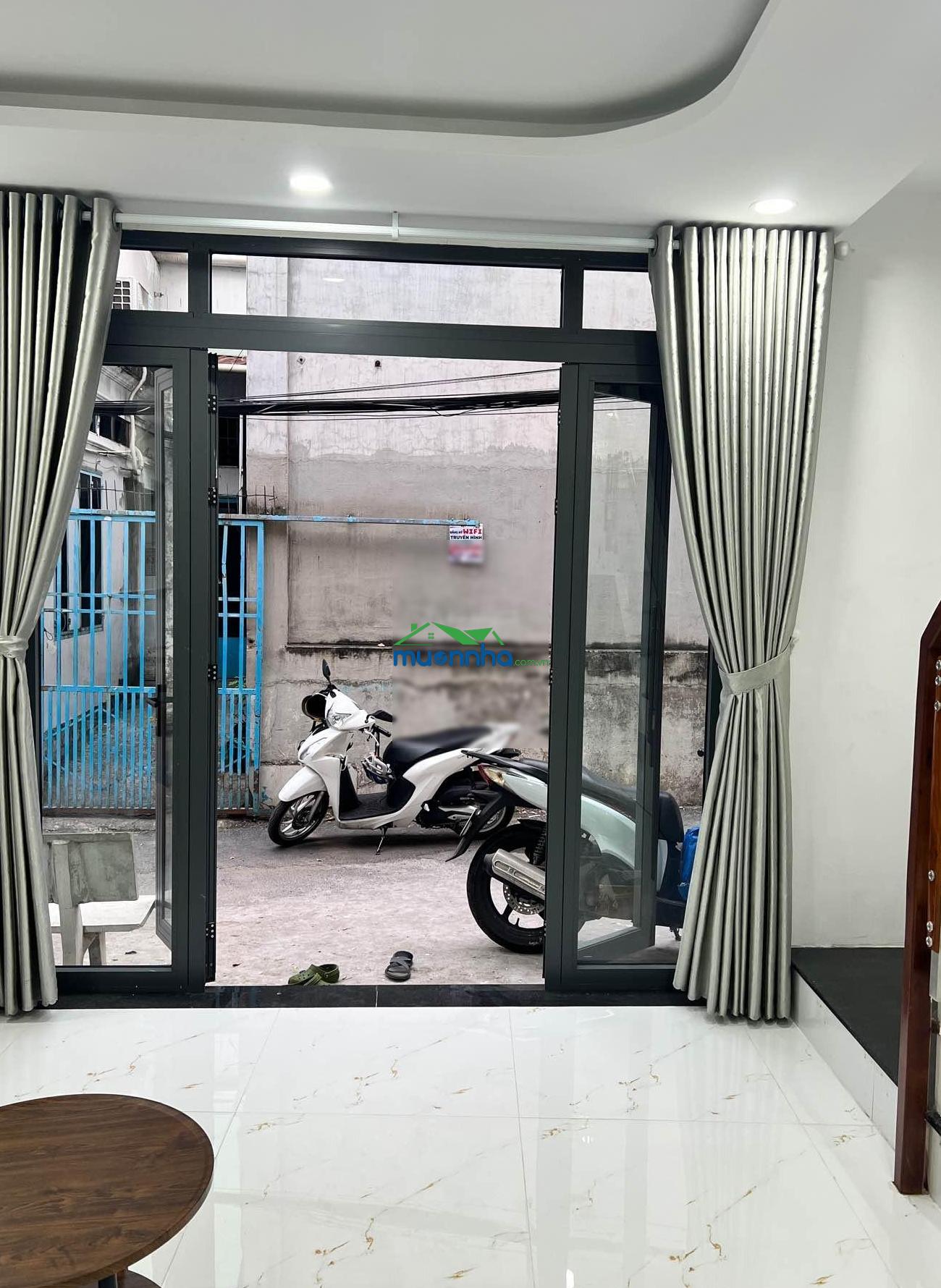 Vợ chồng trẻ tìm nhà nhỉnh 4 tỷ? đừng bỏ qua căn này!
