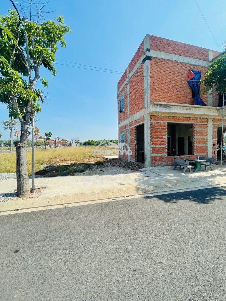 Chính chủ cần bán lô đất mặt đường phùng hưng, giá tốt