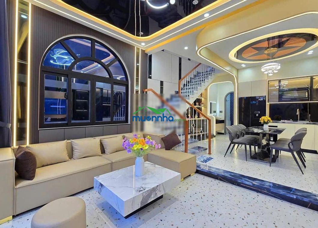 Giá đầu tư chỉ nhỉnh 4 tỷ nhà ngay hiệp bình cách vạn phúc chỉ 10 phút shr