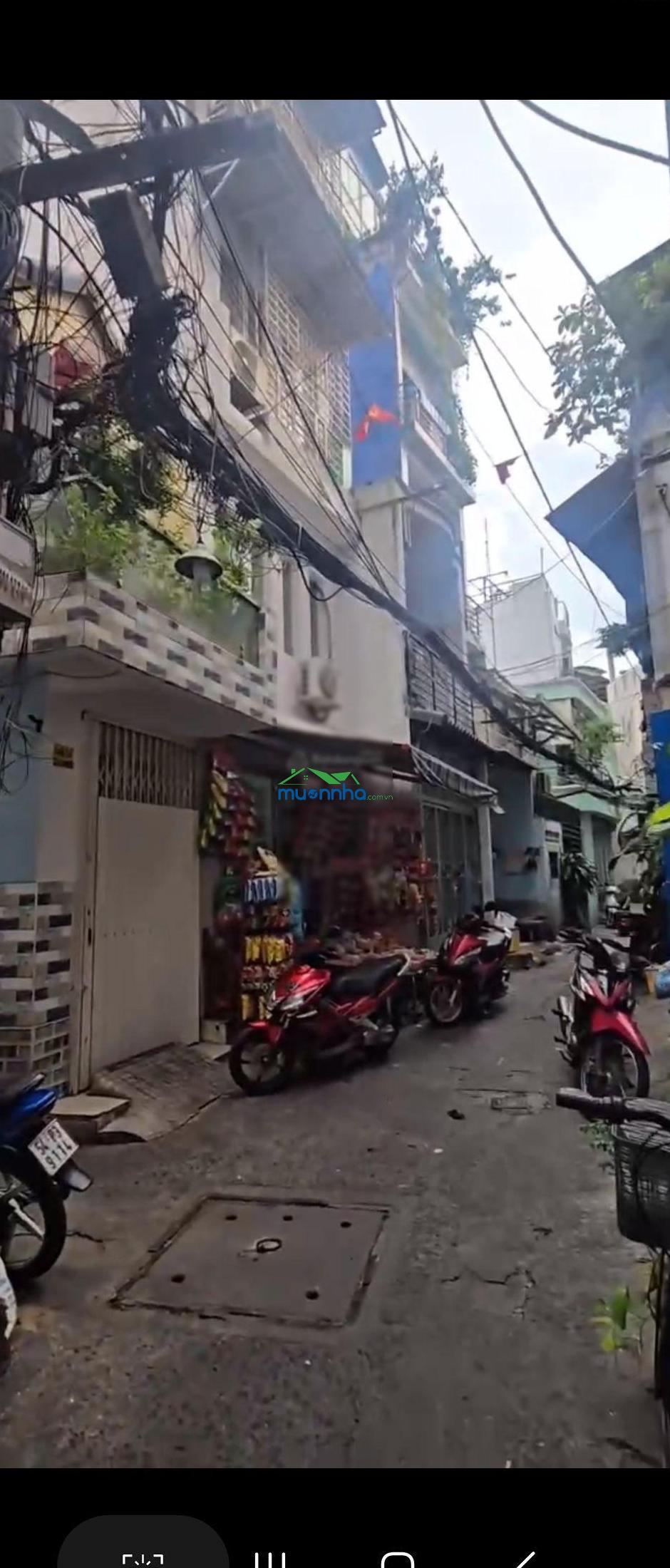 Nhà 3.2m x 10m 3 lầu hẻm 3m cách 20 ra hẻm xe hơi khu hòa hảo vs nguyễn duy dương