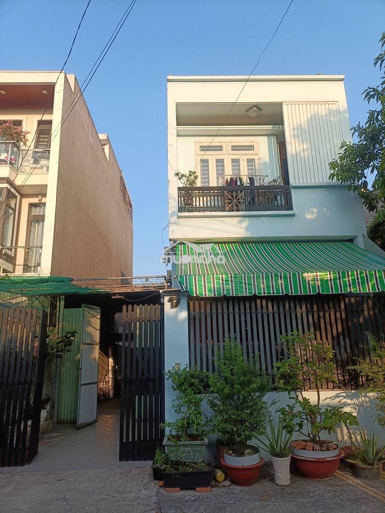 Nhà  1 lầu 8x21 có sân để xe hơi / phạm thị giây