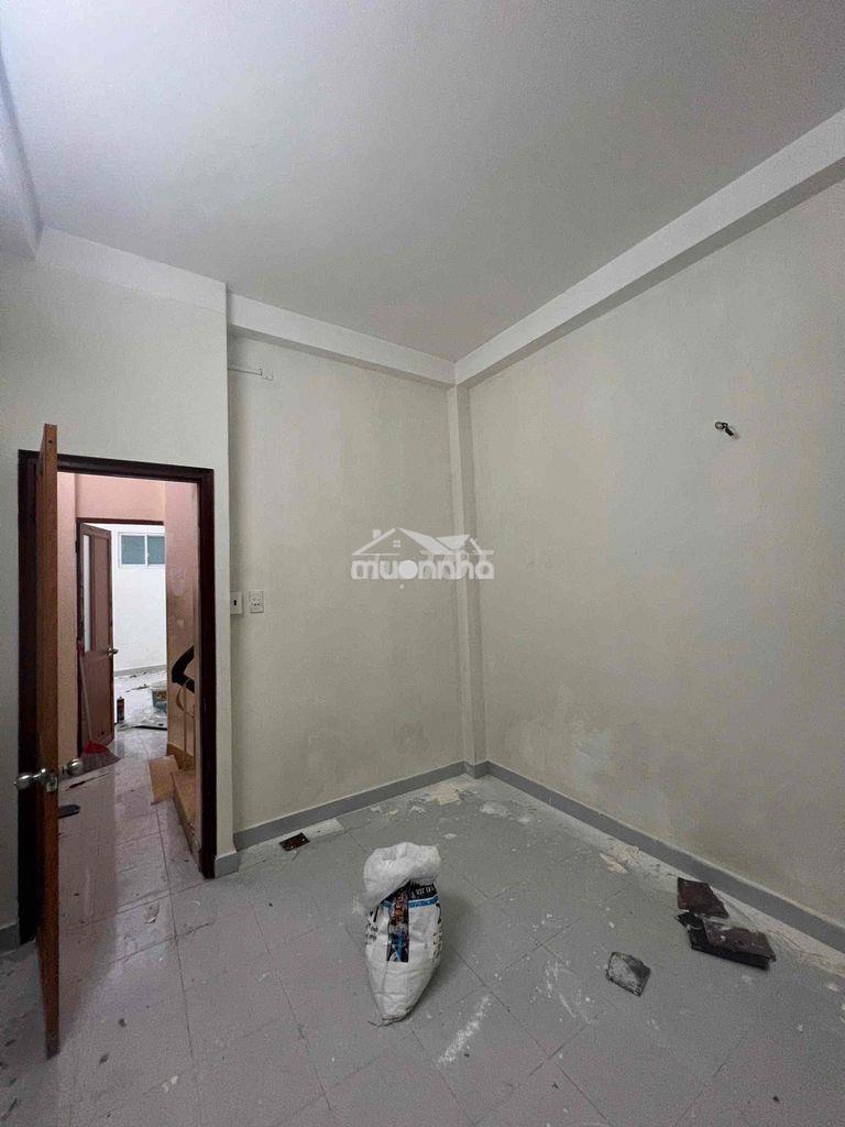 Nhà 4pn quận 3 giá chỉ 12t5 - 4