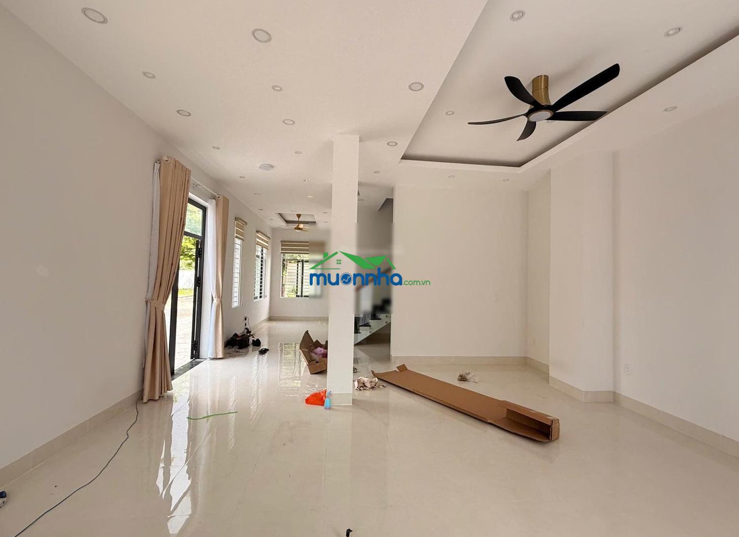Bán nhà phố mới xây dựng tại trung tâm thành phố hồ chí minh, mbbank hỗ trợ vay 85% ân hạn gốc 2năm