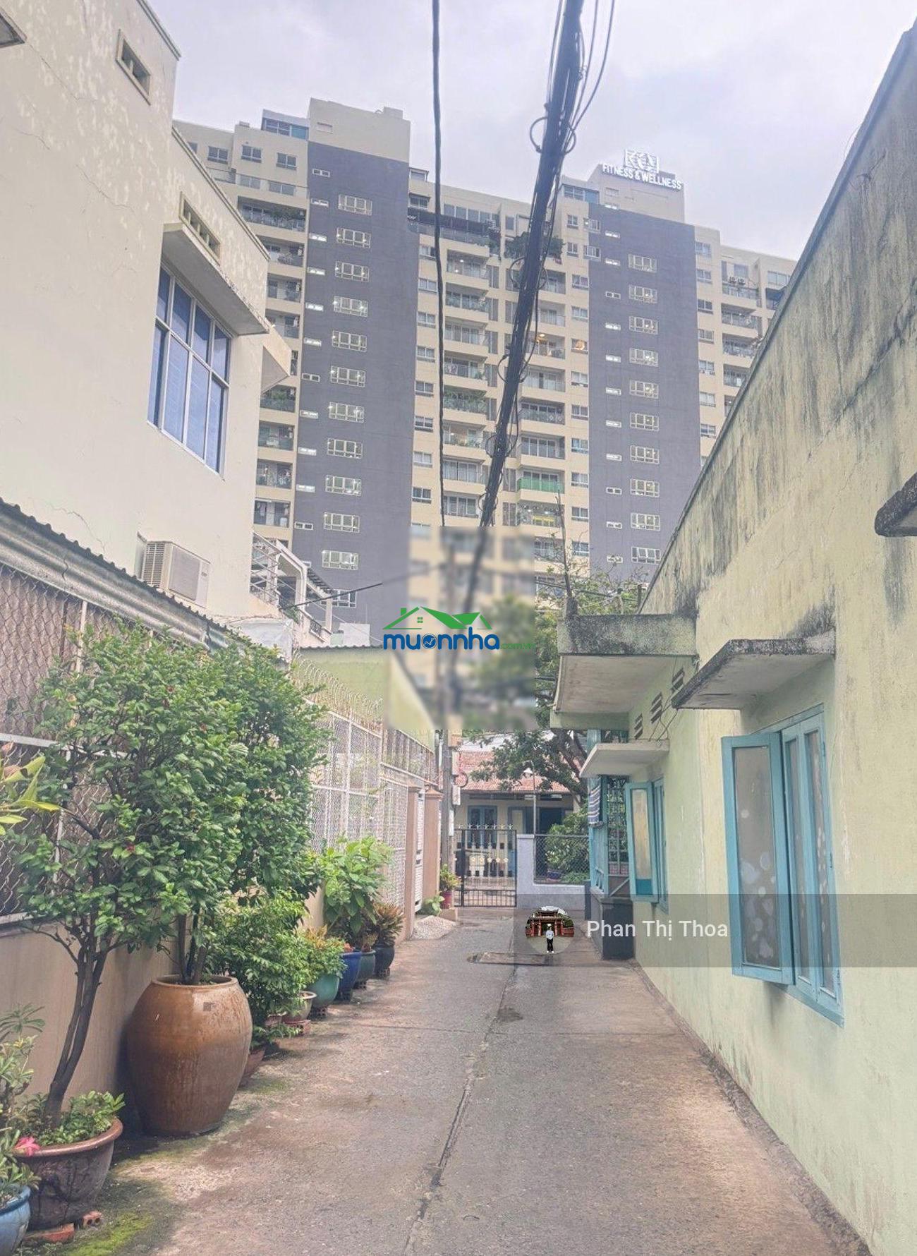 Gấp bán chủ giảm nhanh - nhà kết cấu ở ngay, có sân rộng - 96m2, 4pn - phạm văn đồng đi bộ - 8,6ty - 3