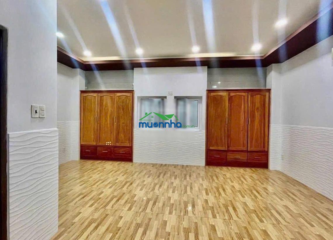 Ngang khủng 6m, vị trí kinh doanh gần chợ trường học giáp tân phú đầm sen - 2
