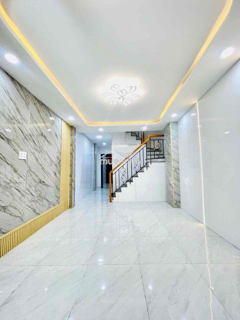 Nhà mới đẹp 44m2 hơn 4 tỷ shr không qh, nguyễn thị tần p2 q8