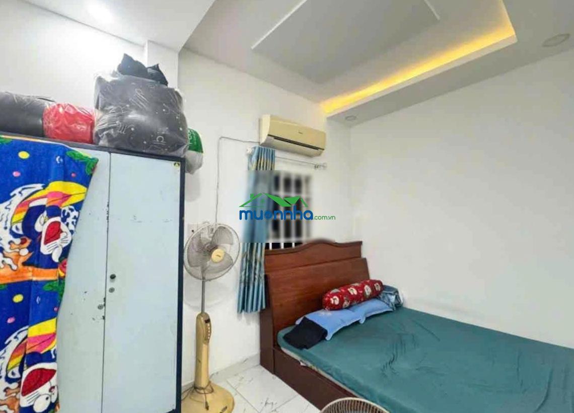 Hiếm - nhà 3 tầng (3pn) - cách ngã tư thủ đức 5 phút đi xe - sổ hồng hoàn công đủ - giá gặp tl - 2
