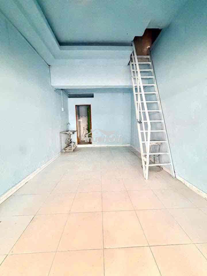 Mặt bằng + 2 phòng ngủ mặt tiền ni sư huỳnh liên quận tân bình