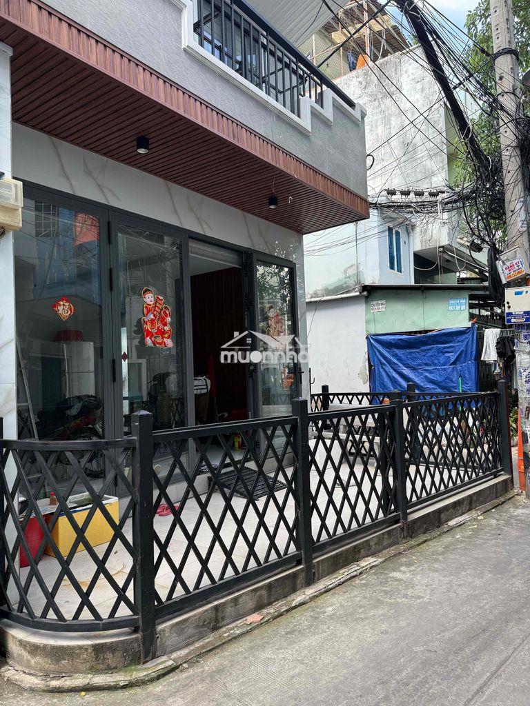 Nhà bà hom, hxh, 5x9m, shr, 2pn gần chợ phú lâm 4,x tỷ. - 2