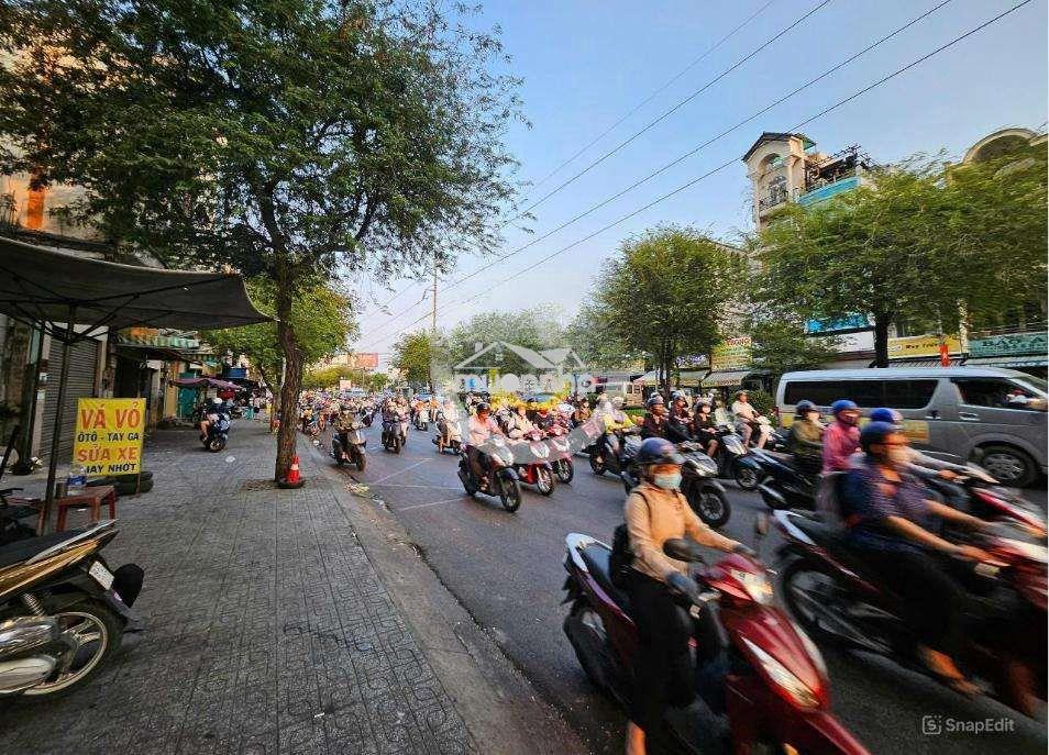 Cho thuê nhà mặt tiền đường hồng bàng - 3