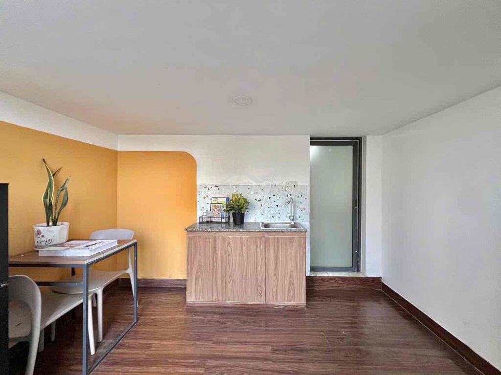 PHÒNG RẺ FULL NỘI THẤT GÁC CAO NGAY DƯƠNG QUẢNG HÀM - 4