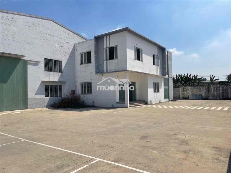 Cho thuê xưởng 3100m tân uyên