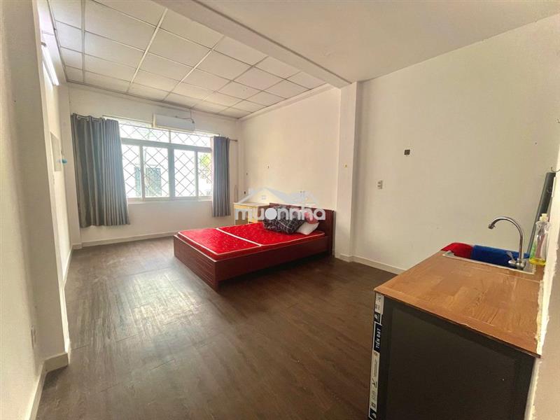 Phòng 30m2, thang máy, cửa sổ lớn, bảo vệ khu cư xá đô thành quận 3 