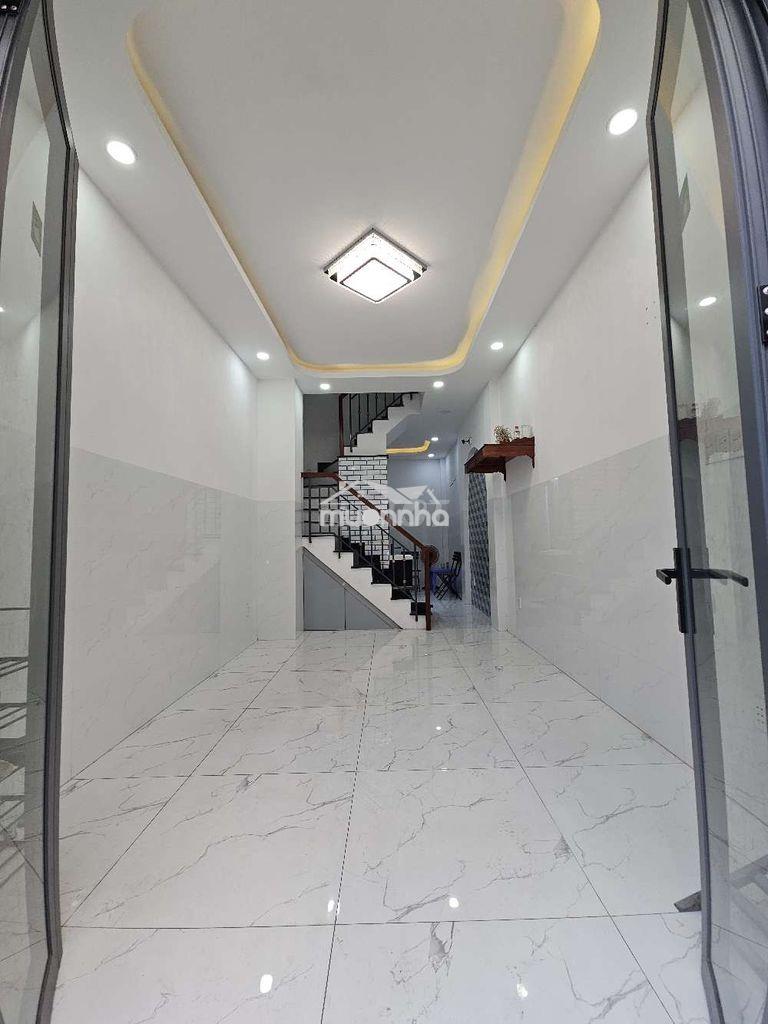 Nhà chính chủ 3 lầu hẻm xe hơi âu dương lân