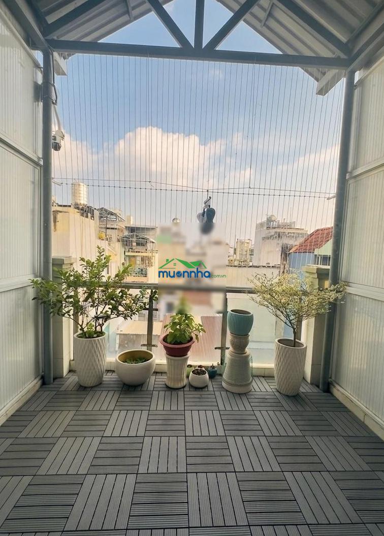 Nhà sát mt đoàn văn bơ q4 - 5 tầng sát chợ xóm chiếu 5 tỷ 5 - dtsd: 86,2m² - 2
