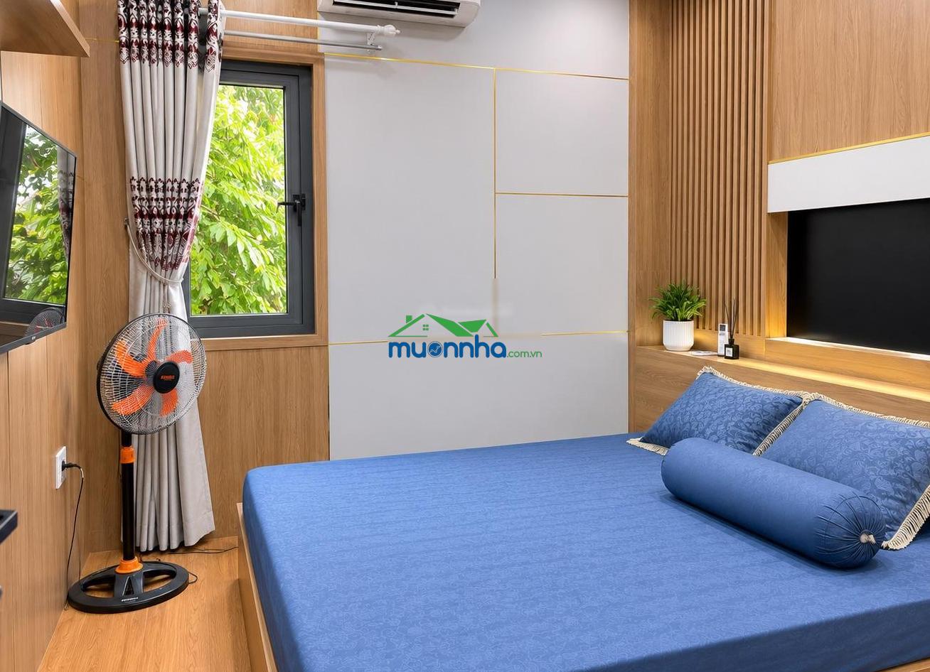 Bán nhà quận 10 cạnh 3 tháng 2 - ngay trường học quốc tế việt - úc - 5 tầng hiếm ô tô ngủ nhà .