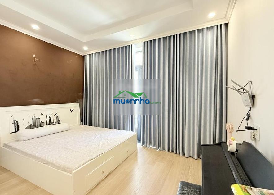Nhà 4 tầng mới đẹp full nội thất 60m - ô tô đỗ cổng-chủ gấp bán