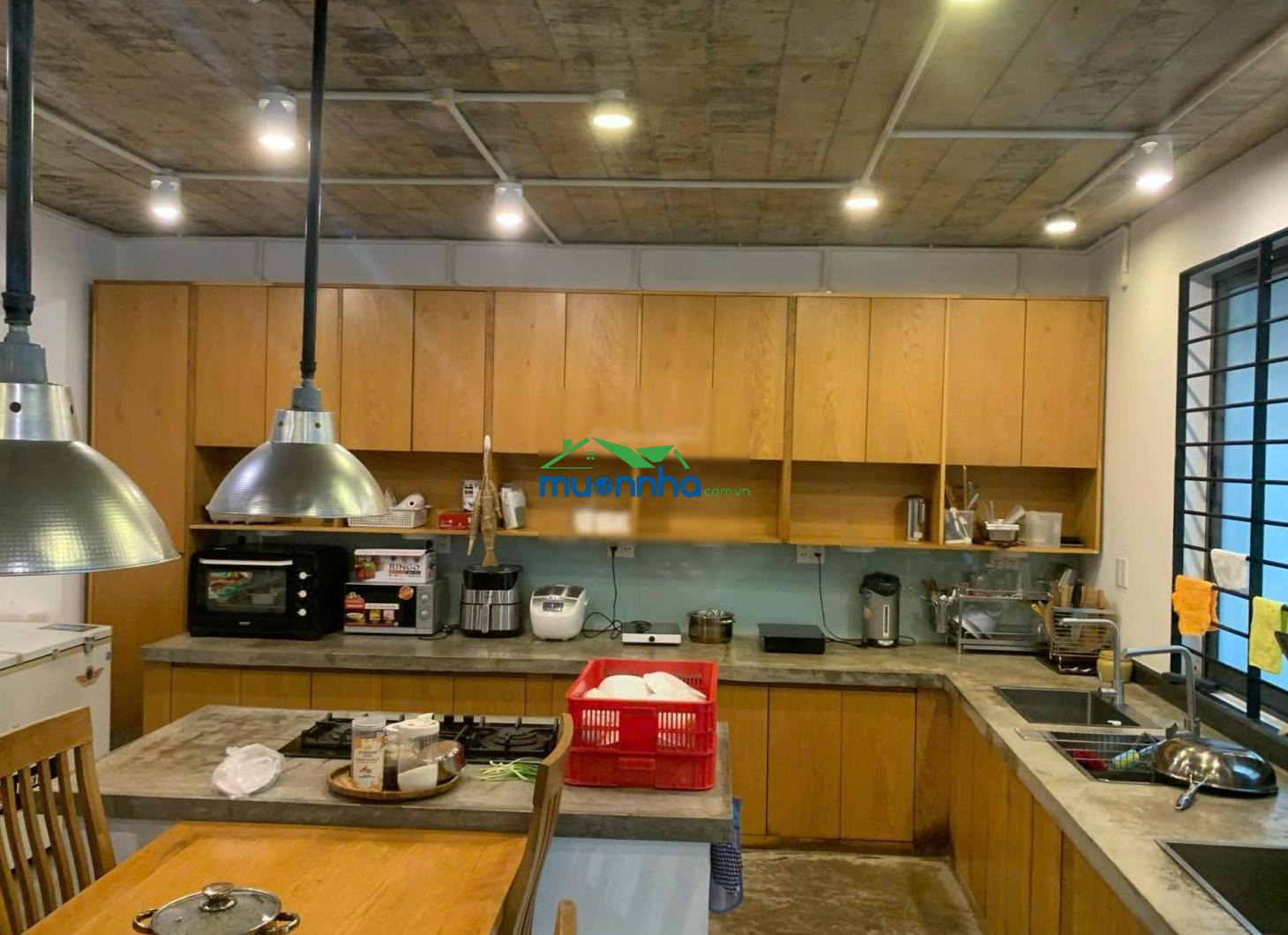 Bán toà chdv cộng hoà, tân bình, dt: 7mx40m, hầm + 7 tầng, thu nhập 200tr, giá: 35 tỷ - 4