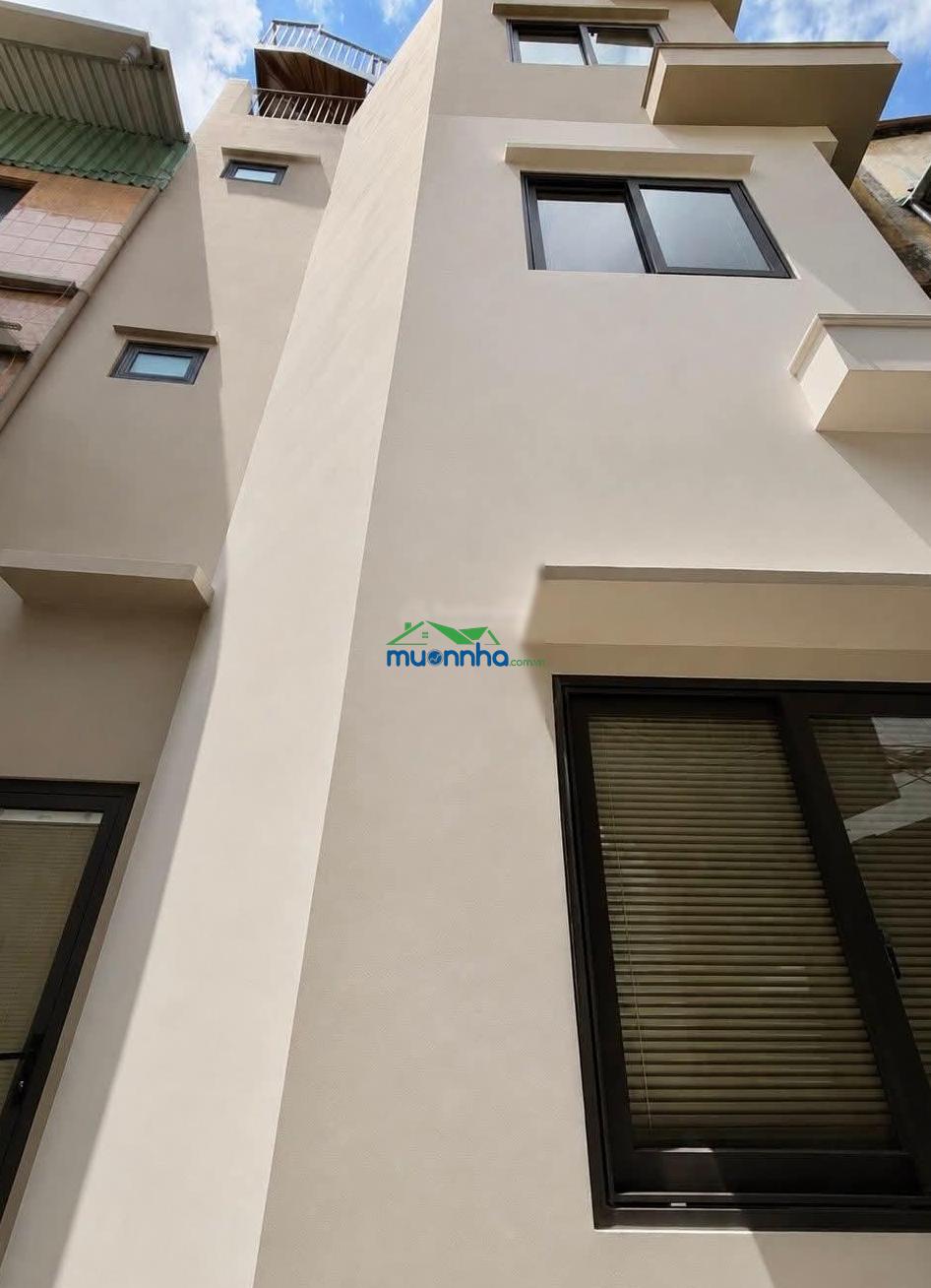 Nhà đẹp 5 tầng đường võ văn tần - phường bàn cờ. góc 2 mặt tiền. đoạn 2 chiều. giá 8,9 tỷ