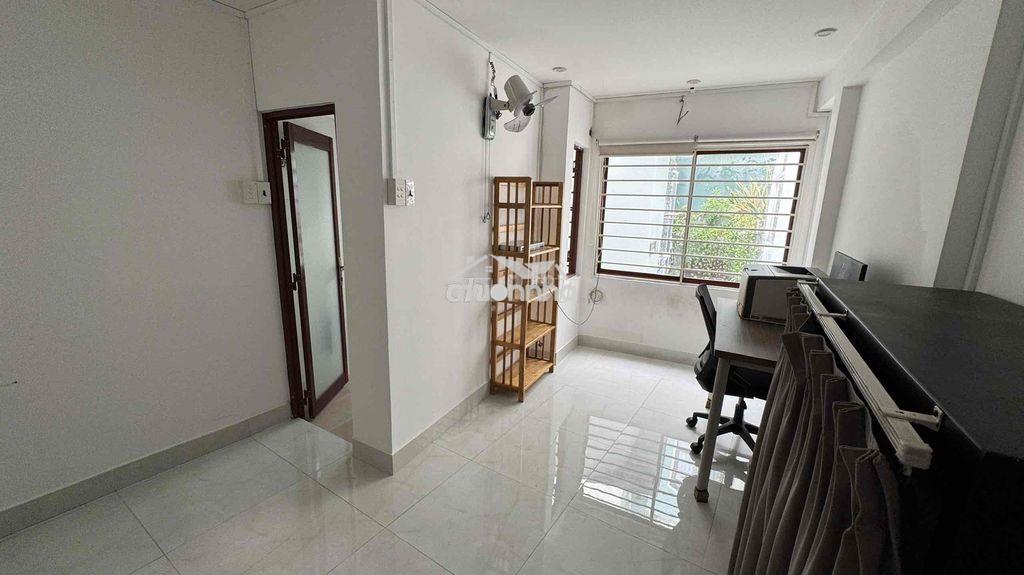 Bán nhà riêng tổng diện tích sử dụng là 45,9m2 (3 tầng)  chính chủ - 4