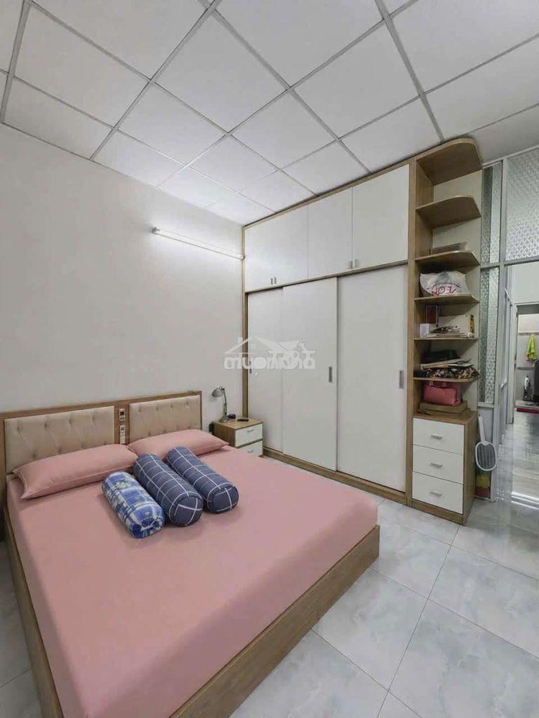 Nhà đẹp cách tân kỳ tân quý 700m – hẻm xe hơi, chỉ 7ty9.
- 2