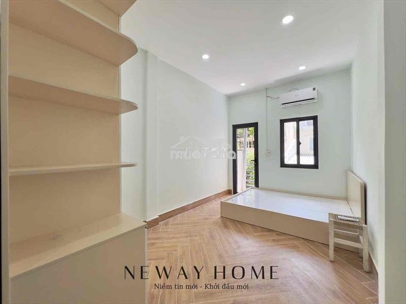 Studio bancon/cửa sổ tách bếp_nhà mới _full nội thất sát quận 1