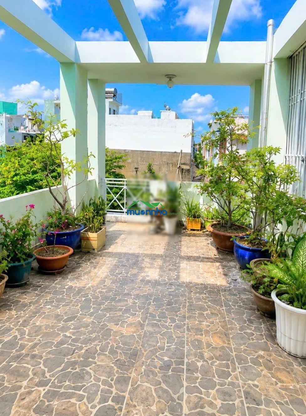 Bán nhà kdc bình hưng đối diện bến xe quận 8, 80m2, 3 tầng, nhỉnh 9 tỷ, liên hệ 0938 827 *** ms tuyền