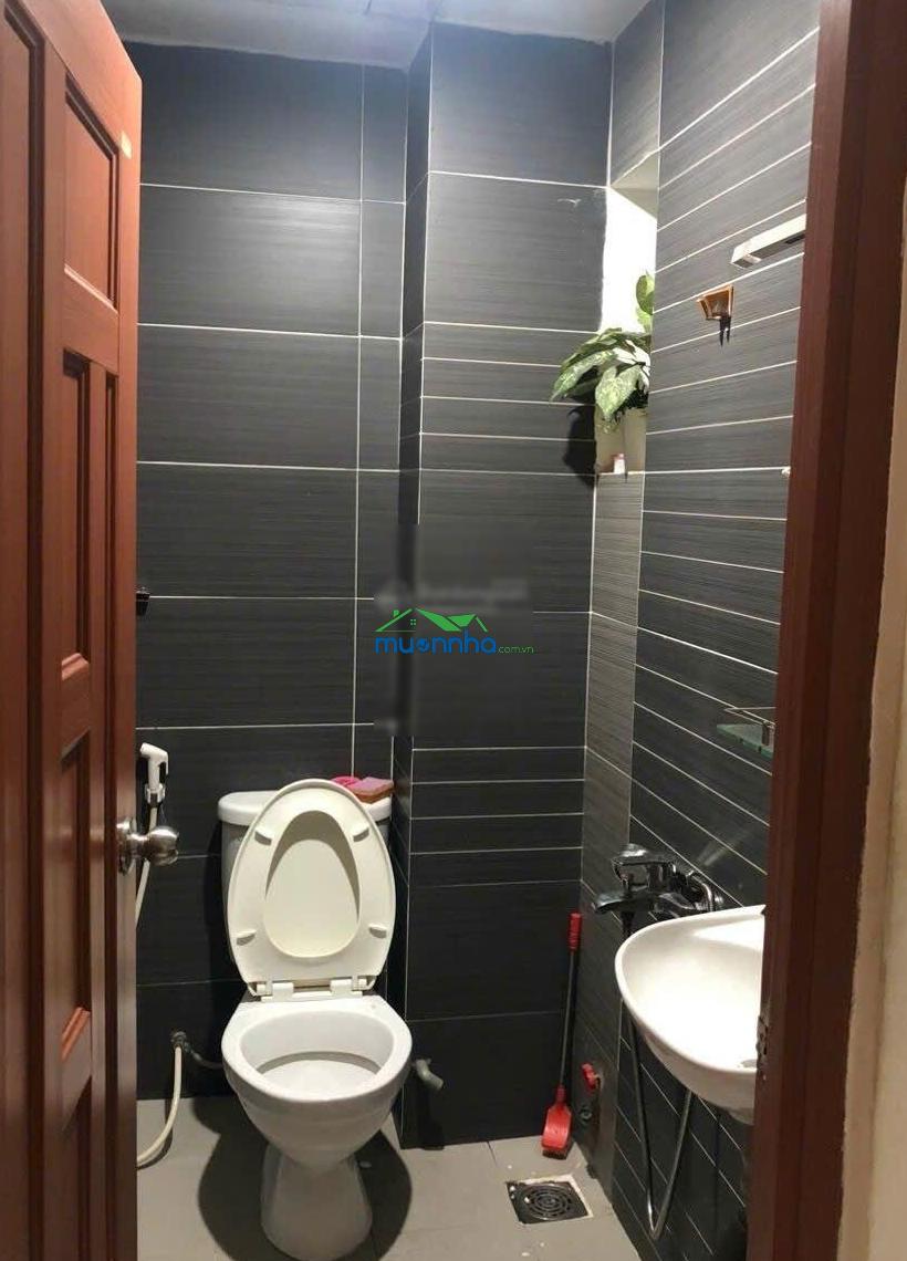 Chính chủ bán nhà mtnb 8m 3,2m14m 2l st 4pn 3wc shcc xây btct kiên cố, nhà còn mới đẹp 8,2 tỷ tl