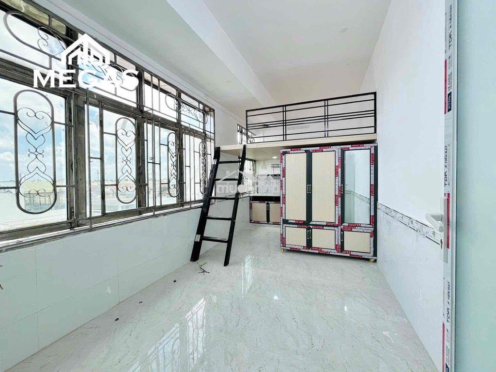 Rộng 28m2  mới 100% ngay vòng xoay phú lâm có thang máy - 4