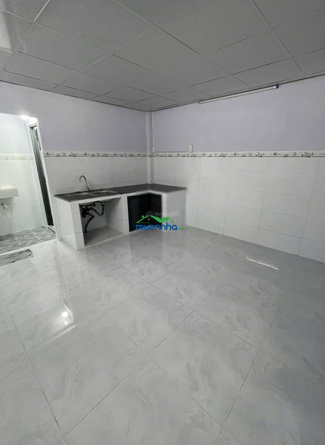 Hot, nhà bán 3 tỷ nh cho vay 1,5 tỷ lê văn quới ngay sát ngã tư 4 xã, 48m2, 2 tầng mới đẹp, hẻm 8m - 2