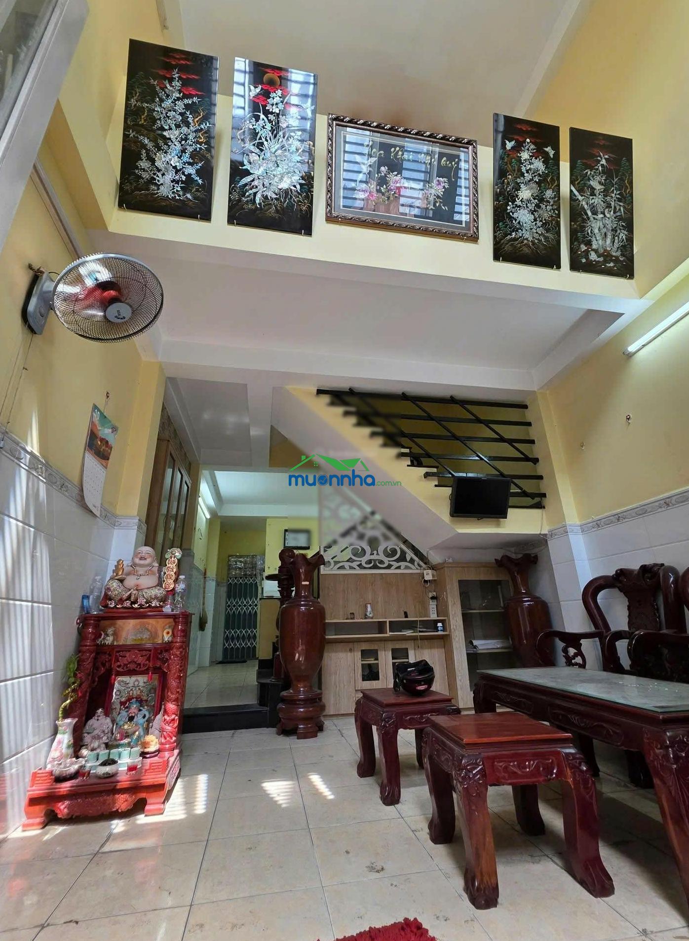 Chủ gấp bán đi định cư - nở hậu tài lộc - hẻm thông - 3