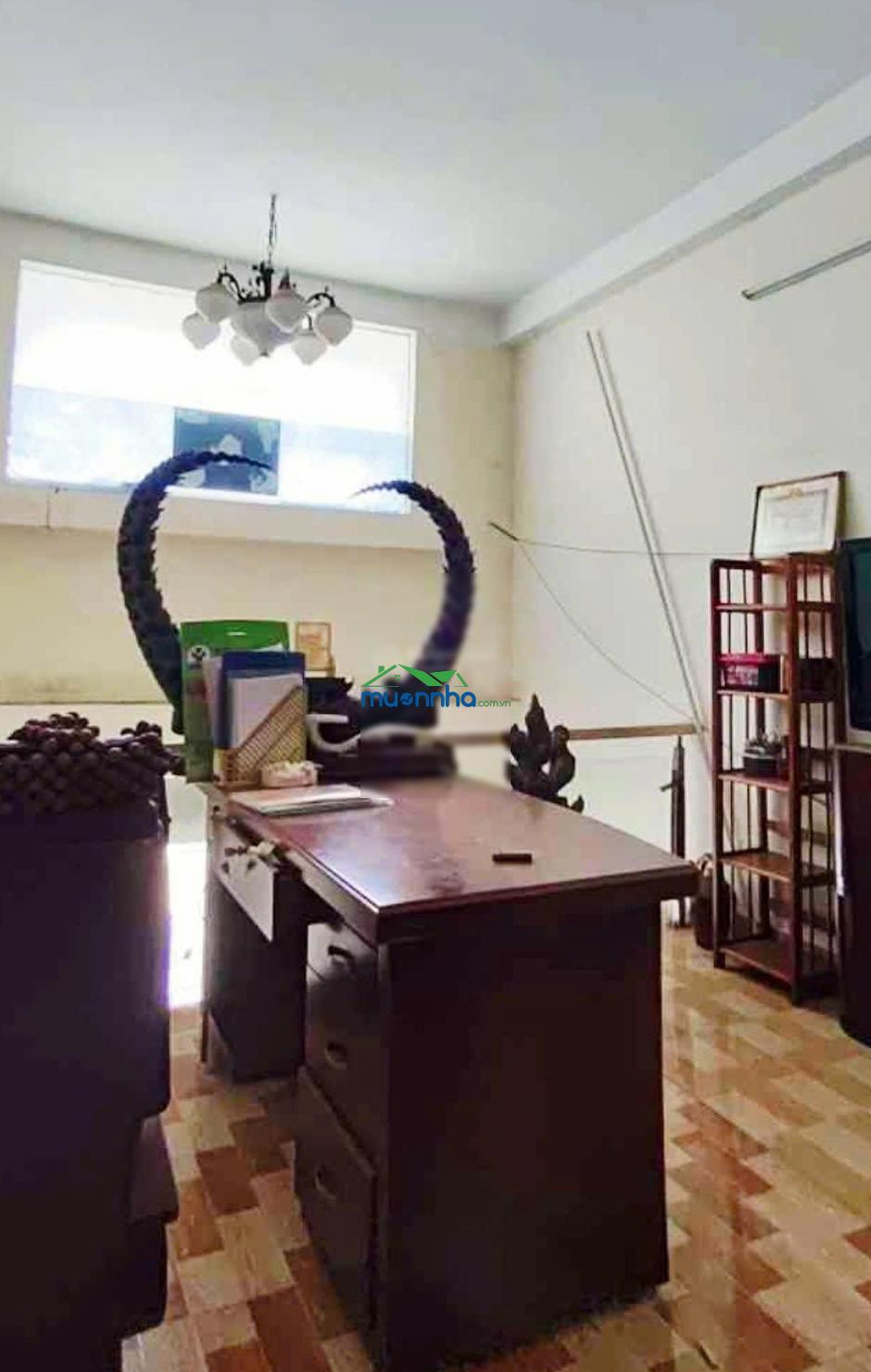 Nhà chính chủ - chưa qua đầu tư - 3 tầng - 4x17m - kinh dương vương, bình tân - ô tô ngủ trong nhà. - 3