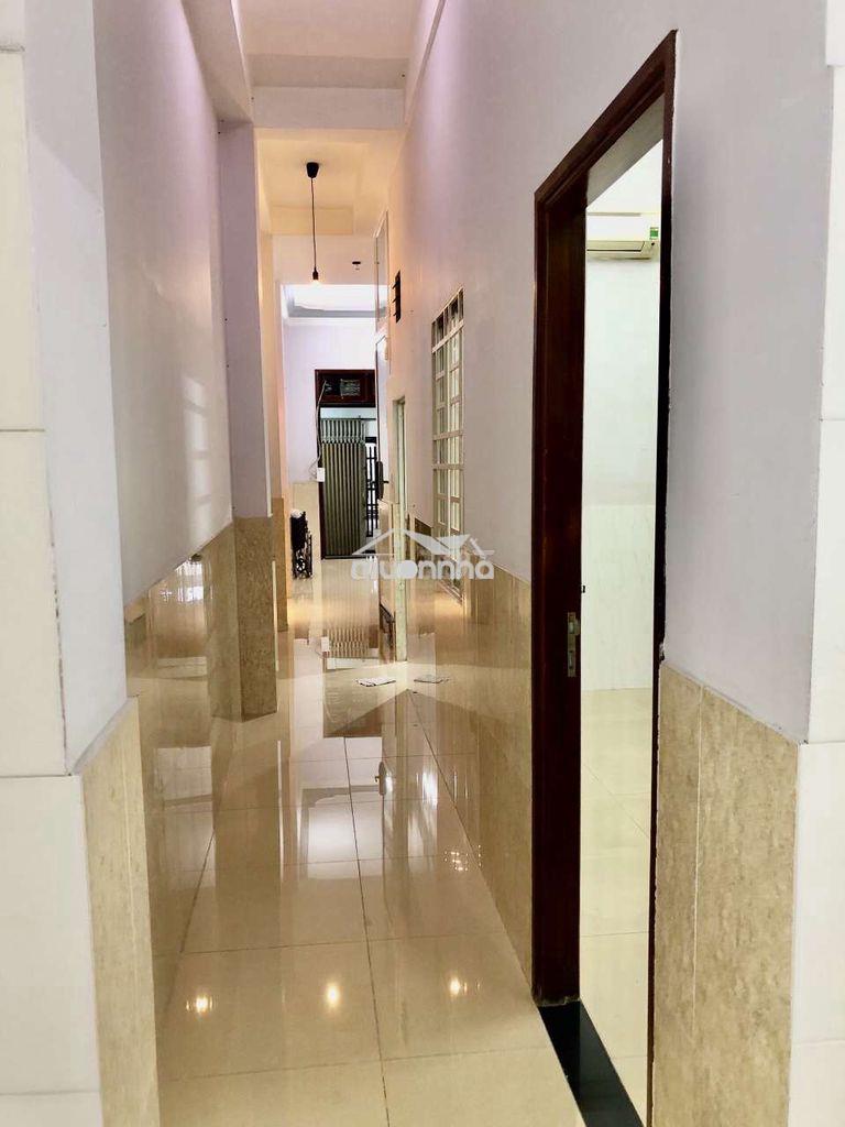 Chính chủ cho thuê tầng trệt - 3