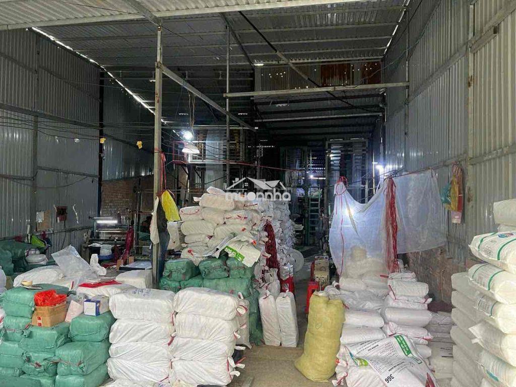 Chính chủ cần bán xưởng – giá chỉ 3,2ty🏭  📍 ấp 2, xã lê minh xuân, huy - 4