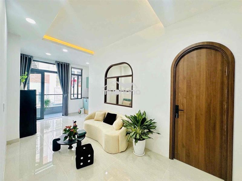 Thuê căn hộ 1pn, ban công, máy giặt riêng ở ngay hoàng hoa thám, bt