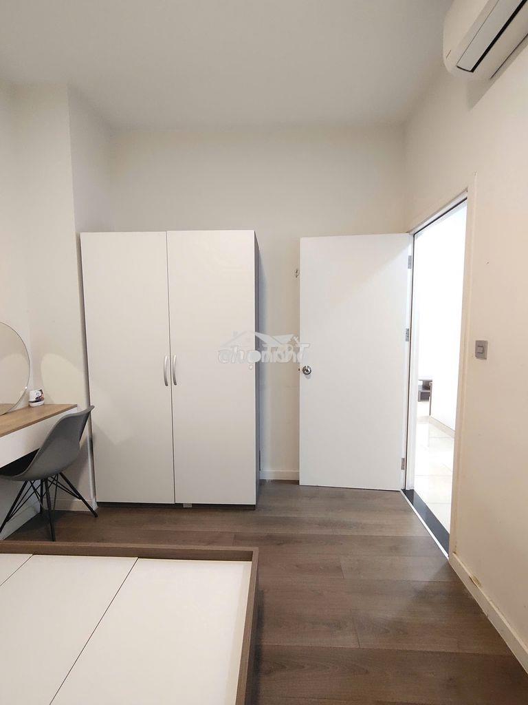 Cho thuê 2pn luxgarden, như hình, 10tr, ở liền - 3