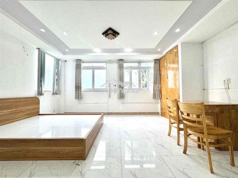 Chính chủ phòng full nt 25m2 nắng gió trời ngay chợ hạnh thông tây