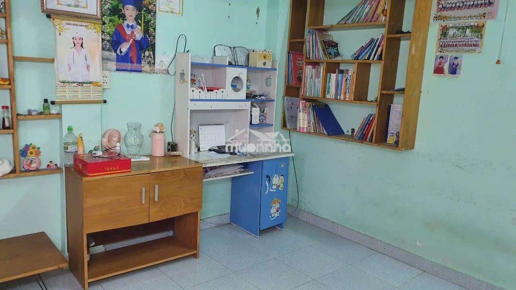Nhà becamex mỹ phước 1, lầu 2 ,giá 100% tiền: 275 triệu. thuê 2,2tr - 3