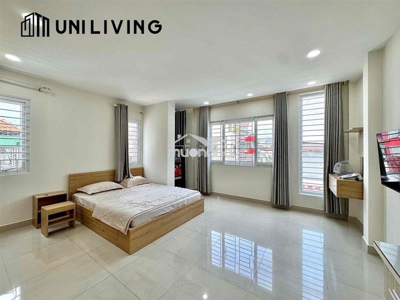 Chính chủ - cho thuê phòng 30m2 cửa sổ trời full nội thất cách ueh 2km