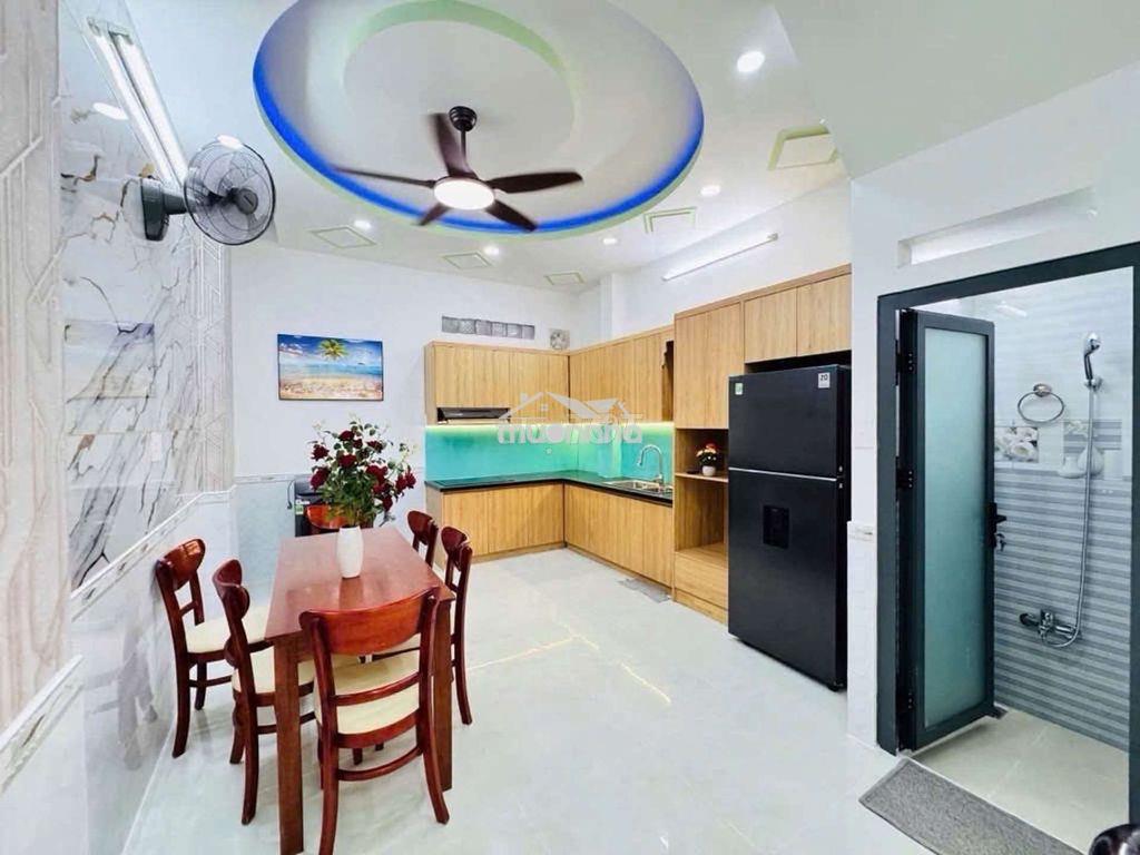 193/5c cao đạt q5 hẻm 6m dt .4x17m 2 lầu 3 phòng 3 máy lạnh  - 2