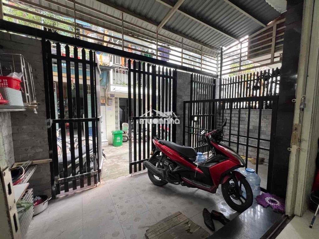 Nhà tân hoà đông, ngang 5m, sẵn 4 phòng trọ phía sau, khoảng 52tr/m2 - 4