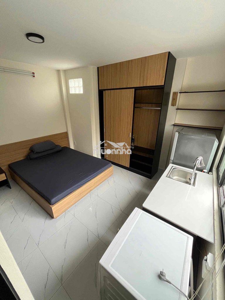 Cho thuê hộ studio 1pn cửa sôt lớn ngay chợ bàn cờ quânn 3 - 2