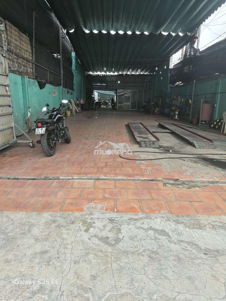 Cho thuê mặt bằng 800m2 giá thuê 20 triệu/ tháng - 2